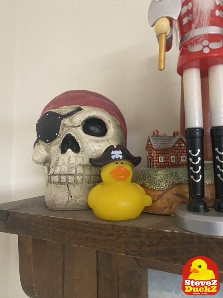 Duckbill — Pirate Rubber Ducks — I show off all of my pirate-themed rubber ducks. #pirates #piraterubberducks